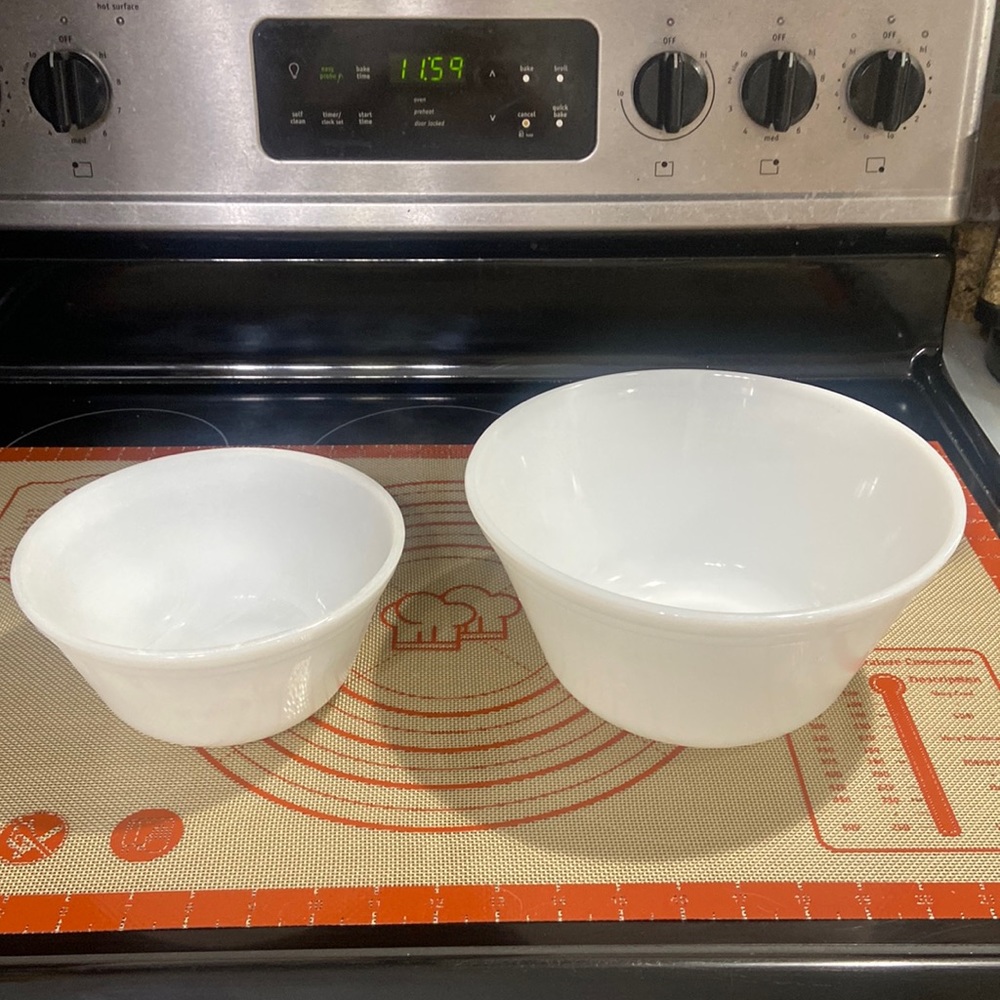 Federal Glass Milk Glass Mixing Bowls-Set of 2
